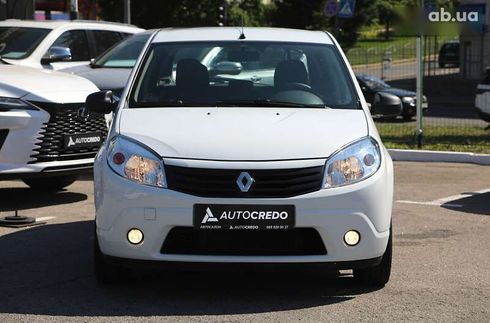 Renault Sandero 2011 - фото 2