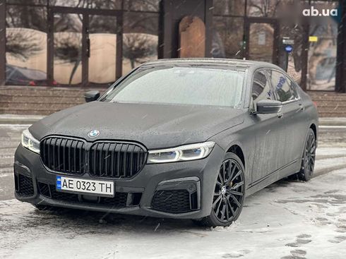 BMW 7 серия 2016 - фото 9