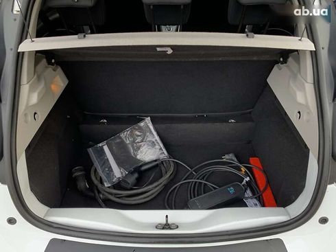 Renault Zoe 2020 - фото 29