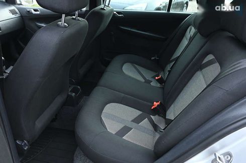 Skoda Fabia 2007 - фото 22