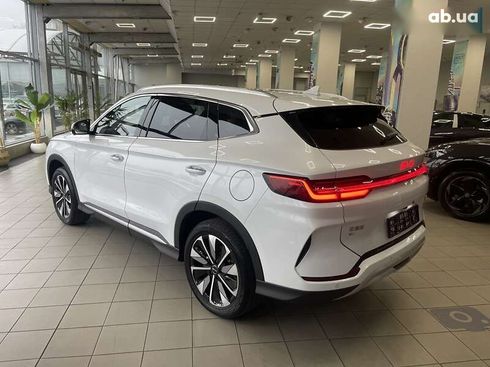 BYD Song Plus 2025 - фото 7