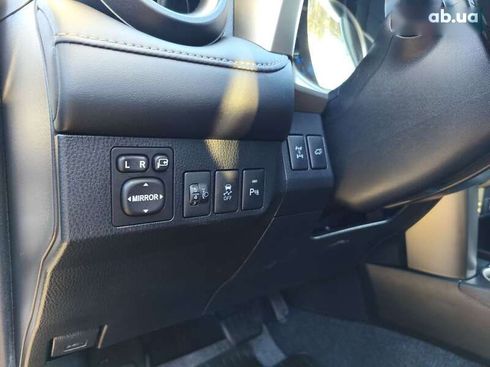 Toyota RAV4 2013 - фото 13