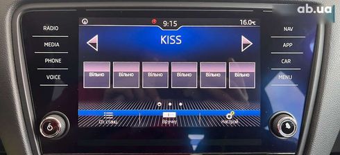 Skoda Octavia 2018 - фото 19