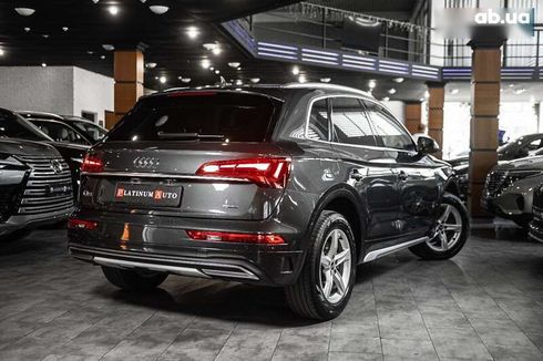 Audi Q5 2021 - фото 22