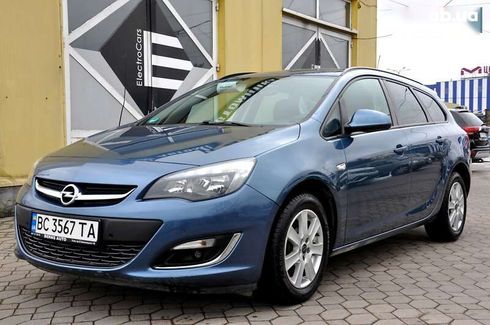 Opel Astra 2013 - фото 2