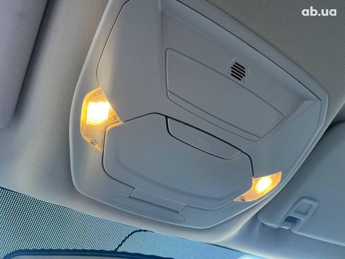Ford Escape 2017 красный - фото 31