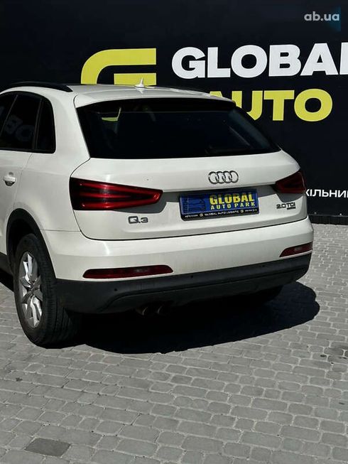 Audi Q3 2013 - фото 21
