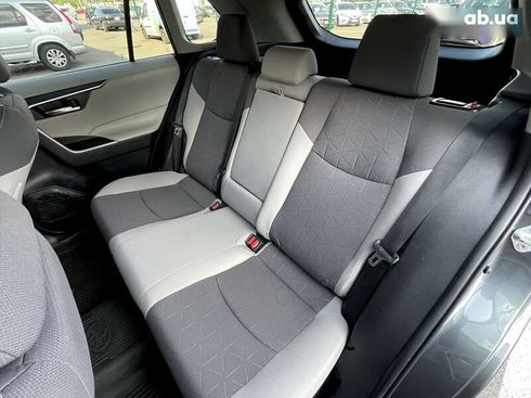 Toyota RAV4 2020 - фото 18
