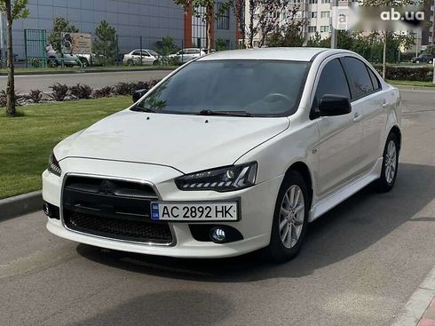 Mitsubishi Lancer 2015 - фото 18