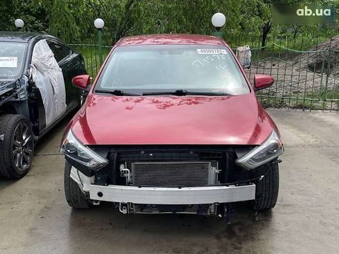 Hyundai Ioniq 2019 - фото 8