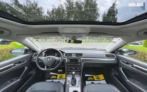 Volkswagen Passat 2017 - фото 14