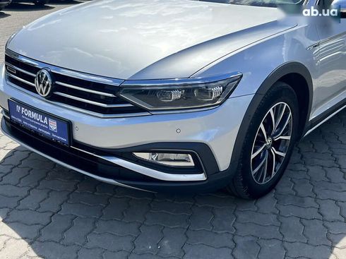 Volkswagen passat alltrack 2019 - фото 10