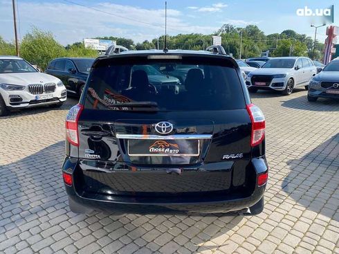 Toyota RAV4 2012 - фото 6