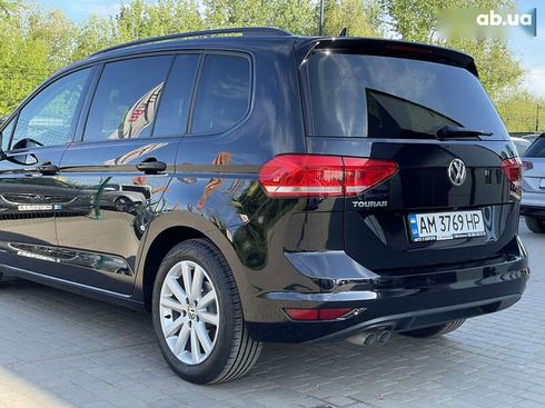 Volkswagen Touran 2020 - фото 19