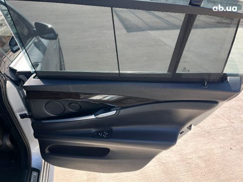BMW 5 серия 2015 серый - фото 27