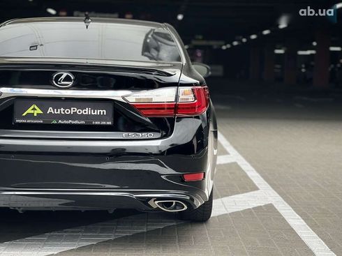 Lexus ES 2016 - фото 16