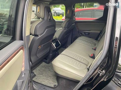 Rivian R1T 2023 - фото 11