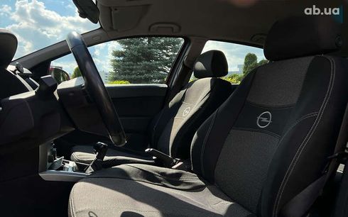 Opel Astra 2013 - фото 14