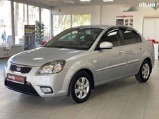 Продажа б/у Kia Rio в Киеве - купить на Автобазаре