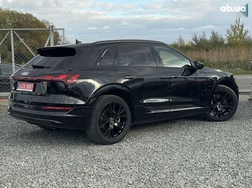 Audi E-Tron 2021 - фото 15