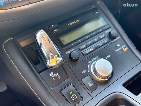 Lexus CT 2011 - фото 22