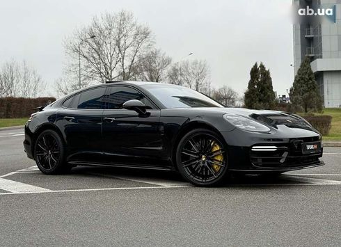 Porsche Panamera 2017 - фото 20