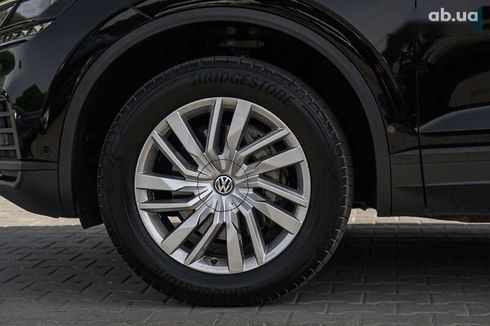 Volkswagen Touareg 2018 - фото 25