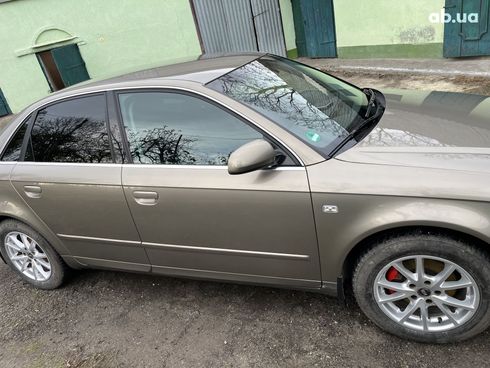 Audi A4 2005 бежевый - фото 7