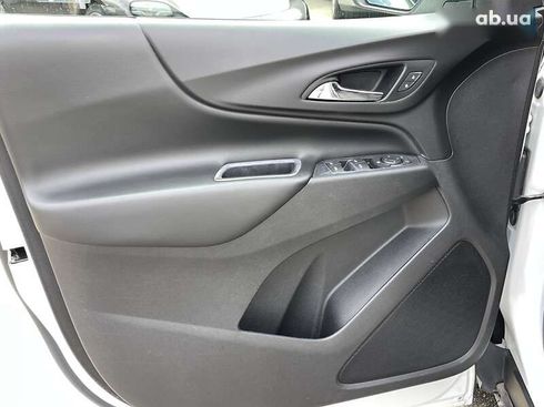 Chevrolet Equinox 2020 - фото 12
