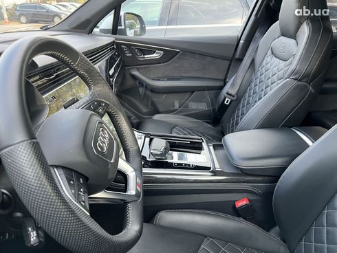 Audi Q7 2022 - фото 11