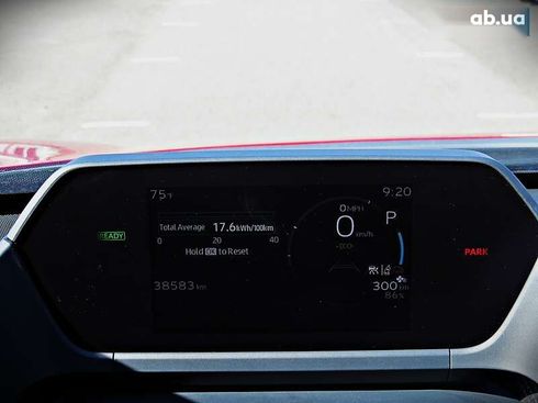 Subaru Solterra 2023 - фото 13