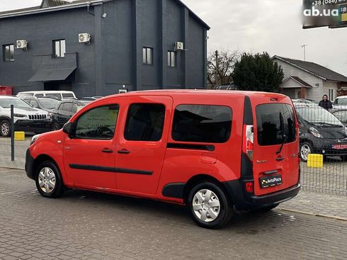 Renault Kangoo 2018 - фото 8