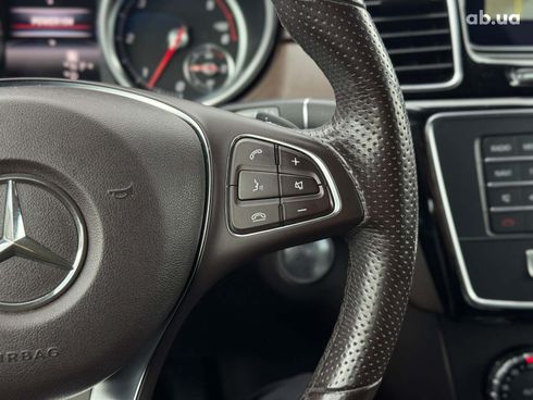 Mercedes-Benz GLE-Class 2016 белый - фото 40