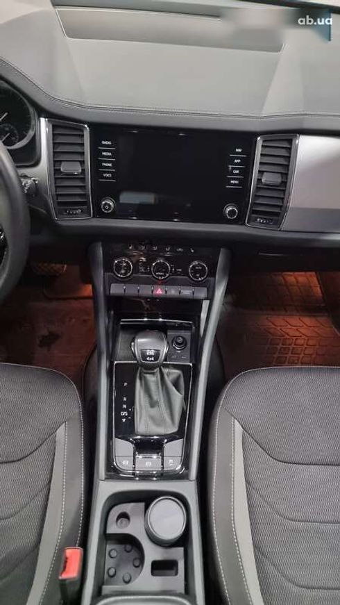 Skoda Kodiaq 2022 - фото 7