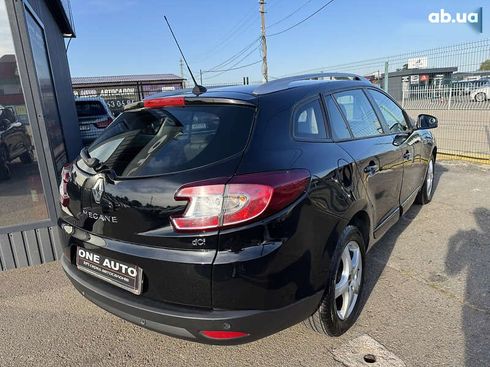 Renault Megane 2015 - фото 8