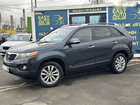 Kia Sorento 2010 - фото 9