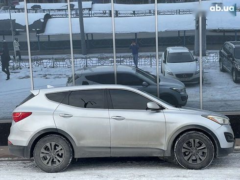 Hyundai Santa Fe 2015 - фото 7