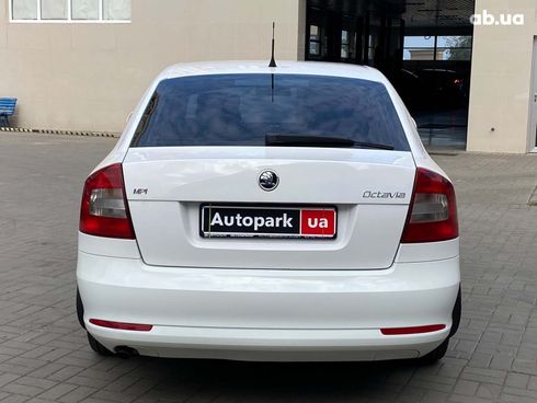 Skoda octavia a5 2010 белый - фото 6