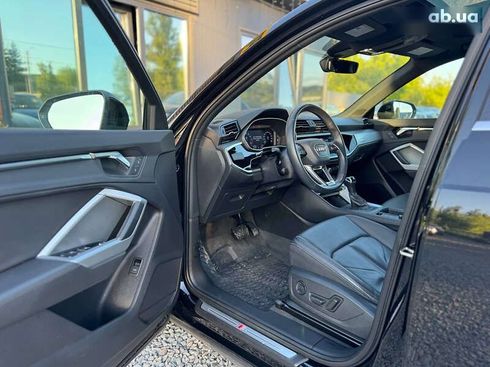 Audi Q3 2019 - фото 14