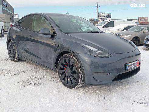 Tesla Model Y 2022 серый - фото 3