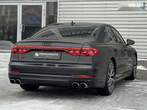Audi S8 2022 - фото 12