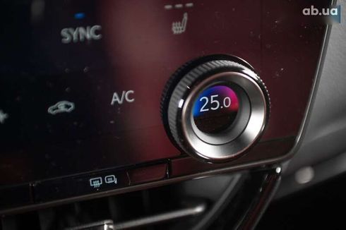 Lexus NX 2022 - фото 30