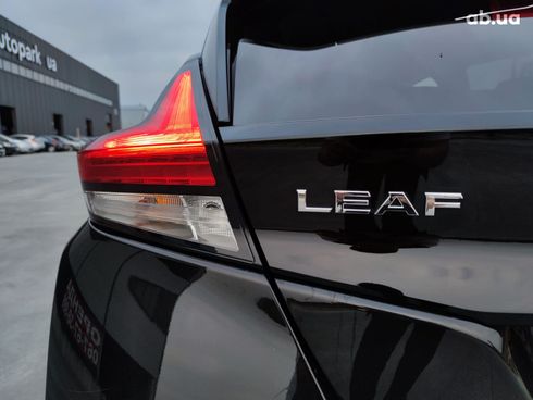 Nissan Leaf 2019 черный - фото 16