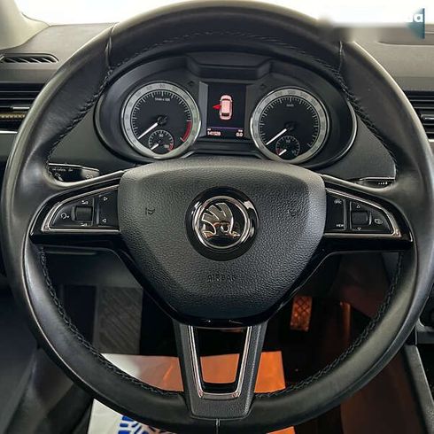 Skoda Octavia 2018 - фото 14