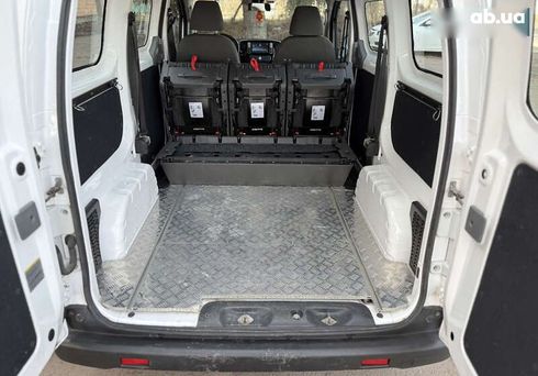 Nissan e-NV200 2019 - фото 16