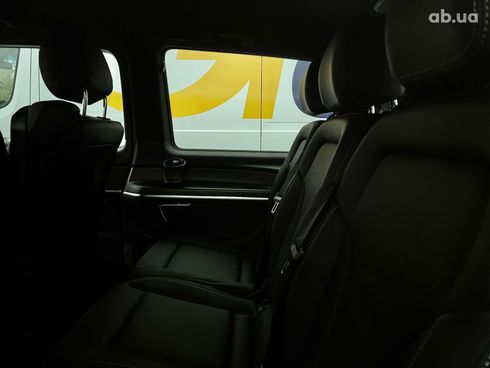 Mercedes-Benz V-Класс 2023 - фото 21