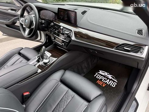 BMW 5 серия 2020 - фото 28