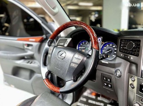 Lexus LX 2008 - фото 17