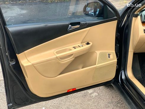Volkswagen passat b6 2007 черный - фото 21