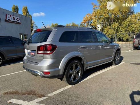 Dodge Journey 2017 - фото 3